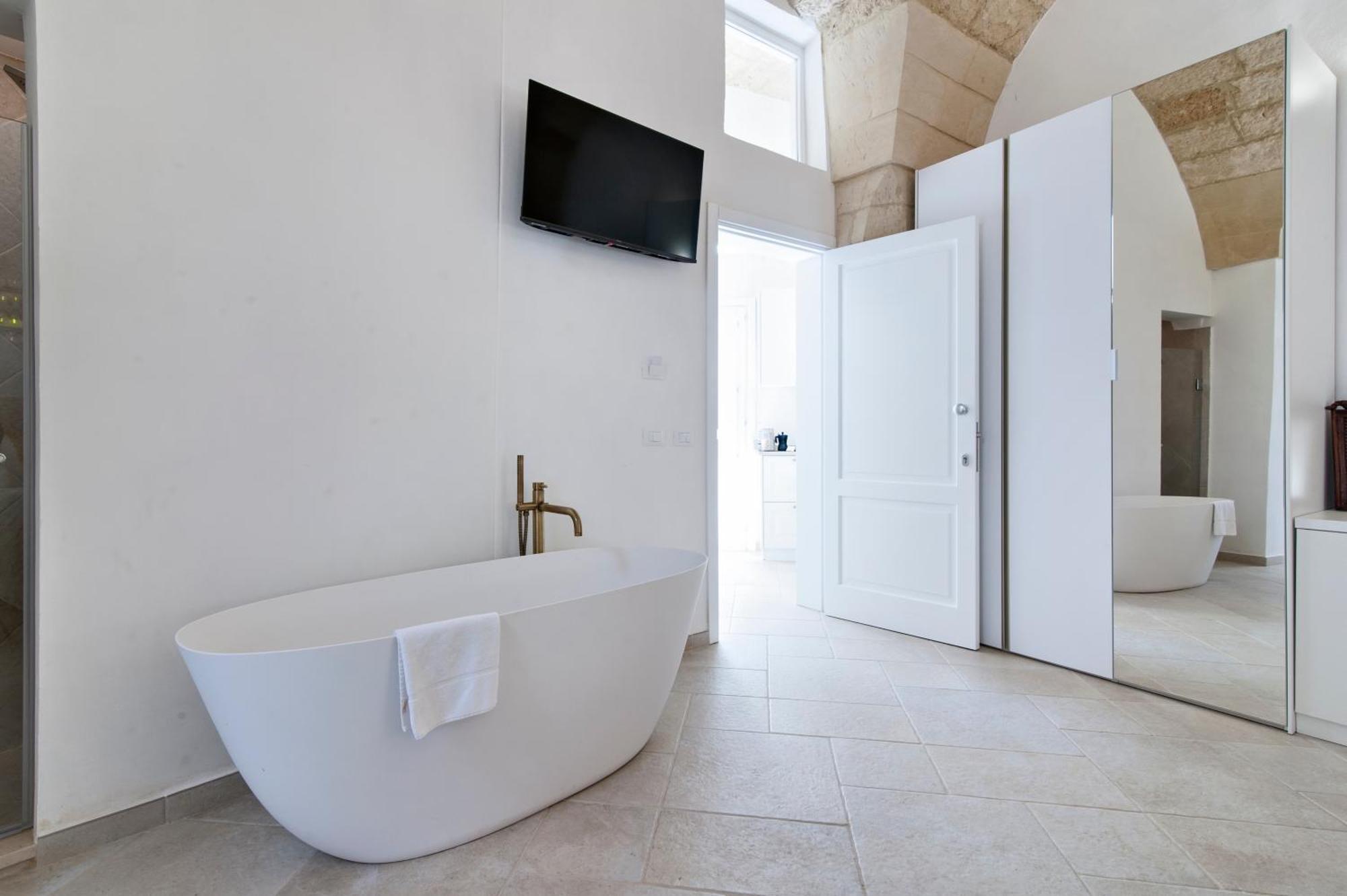 Tancredi Suites - Lecce Selection ภายนอก รูปภาพ
